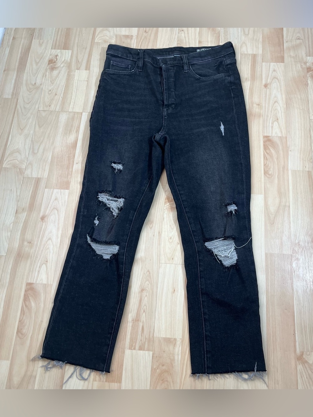 Blank NYC Women's The Madison Crop Black Distressed Straight leg Jeans size 28